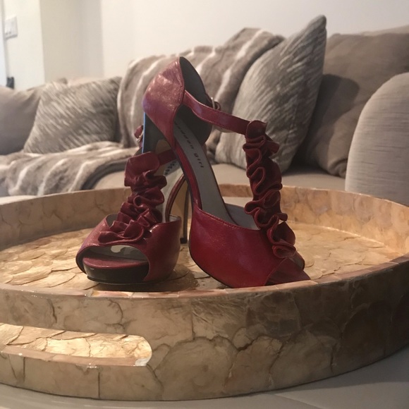 Dress Shoes - Picture 1 of 3